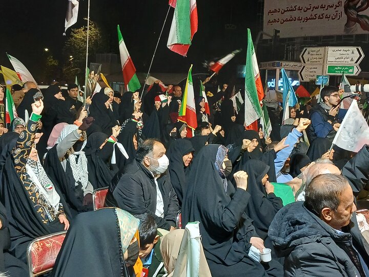 تصاویر/ اجتماع مردمی لبیک سید مجتبی خامنه ای شکریه پاکستان