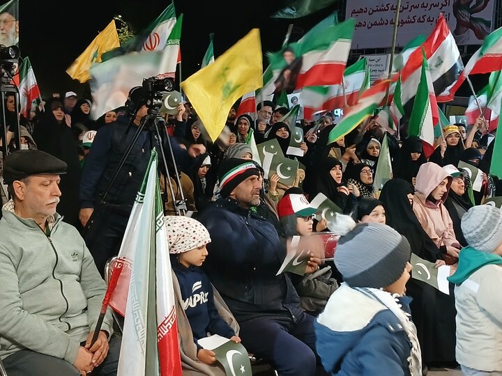 تصاویر/ اجتماع مردمی لبیک سید مجتبی خامنه ای شکریه پاکستان