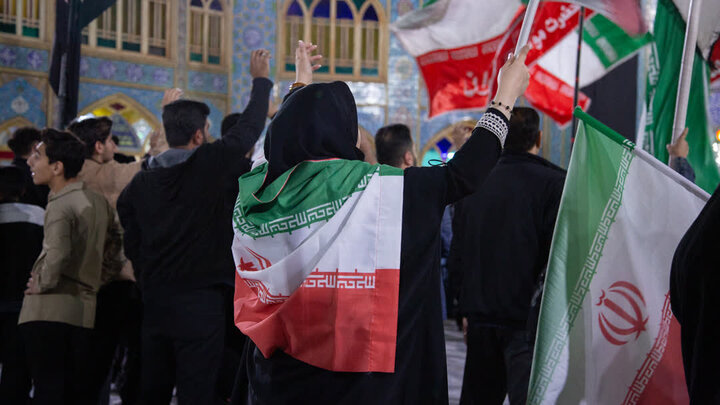 تصاویر/ چهل و هفتمین تجمع مردمی آران و بیدگل همراه مراسم یادبود شهدای اقتدار در نجف ایران