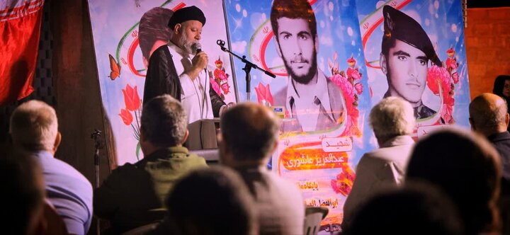 عکس/ مردم بندر بوالخیر پای کار نظام اسلامی