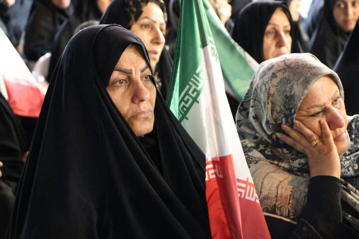 تصاویر/ بیعت چغادکی‌ها با رهبر انقلاب