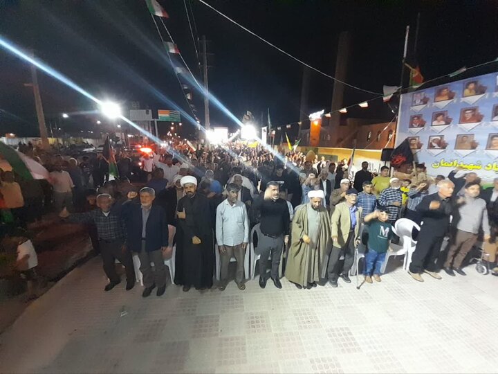 تصاویر/ مردم بردستان پای کار نظام و رهبری
