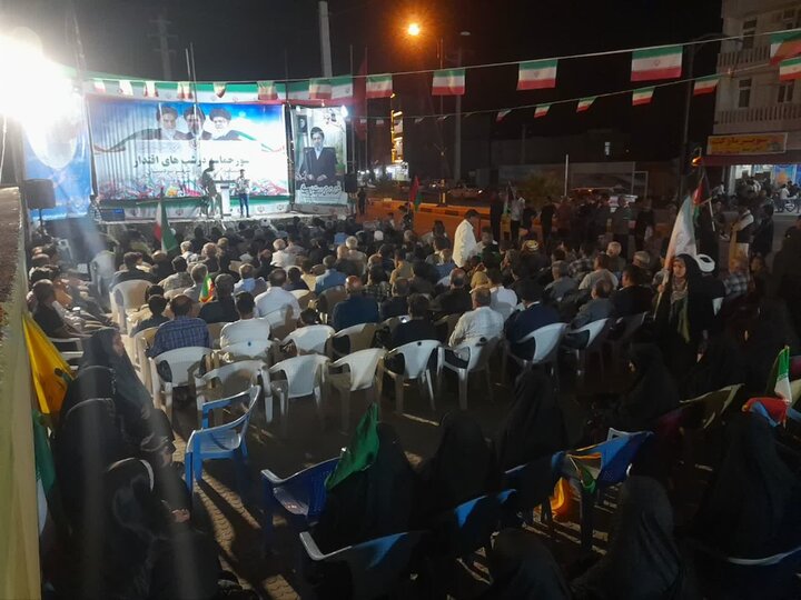 تصاویر/ مردم بردستان پای کار نظام و رهبری