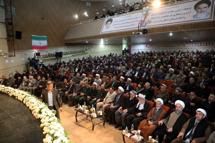 تصاویر/ مراسم بزرگداشت امام شهید امت اسلامی و شهدای گرانقدر جنگ رمضان در بوکان