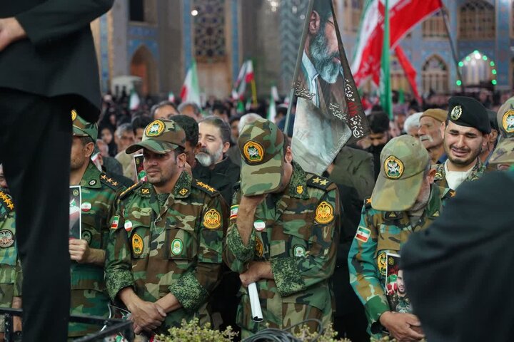 تصاویر/گرامیداشت شهدای جنگ رمضان گروه ۸۴۰ موشکی نزاجا بمناسبت روز ارتش درآران وبیدگل