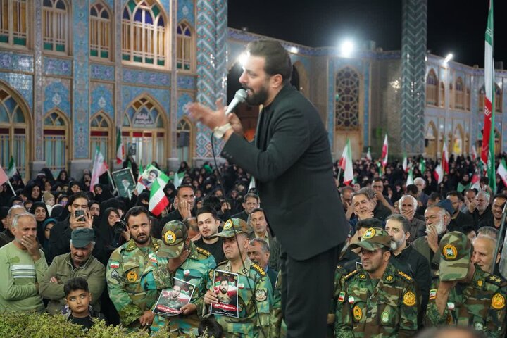 تصاویر/گرامیداشت شهدای جنگ رمضان گروه ۸۴۰ موشکی نزاجا بمناسبت روز ارتش درآران وبیدگل