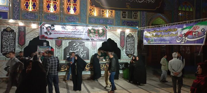 تصاویر/گرامیداشت شهدای جنگ رمضان گروه ۸۴۰ موشکی نزاجا بمناسبت روز ارتش درآران وبیدگل