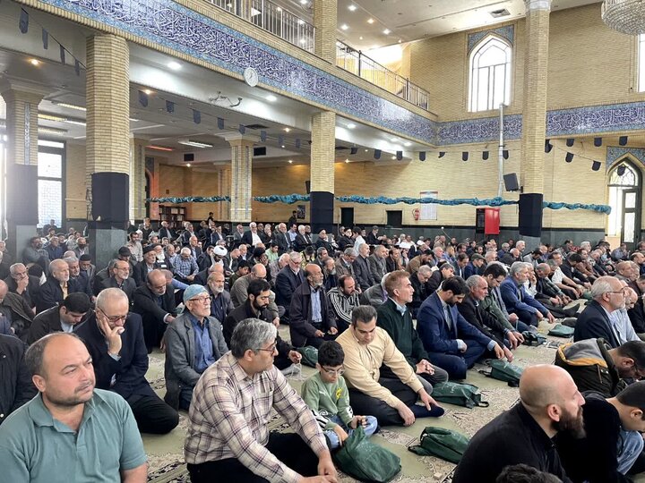 تصاویر/ اقامه نماز جمعه در ملارد