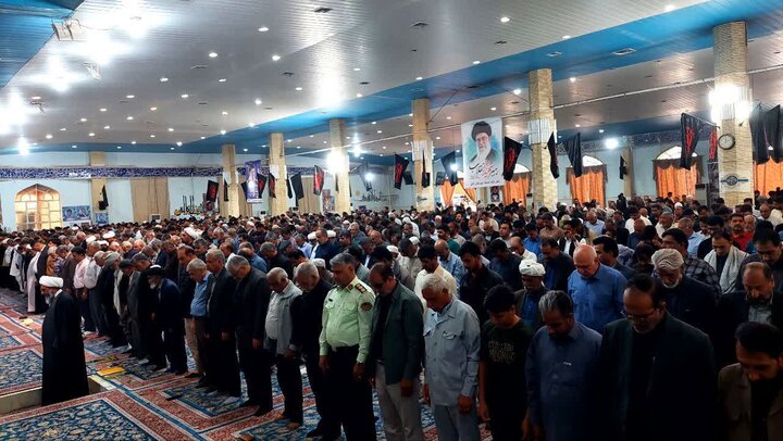 تصاویر/ آیین عبادی سیاسی نماز جمعه شهرستان زابل