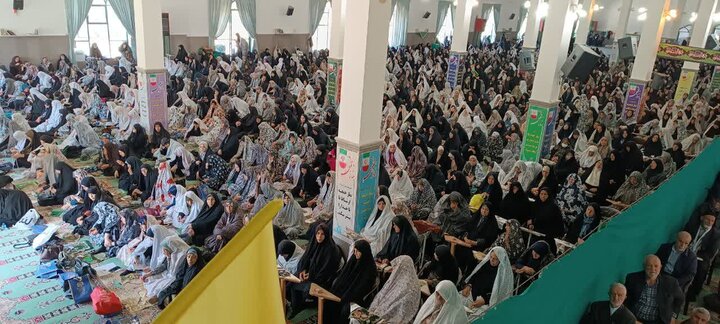 تصاویر/اقامه نماز عبادی سیاسی جمعه در ساوه