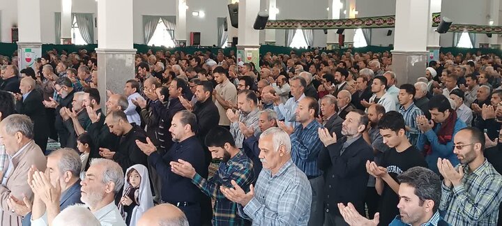 تصاویر/اقامه نماز عبادی سیاسی جمعه در ساوه