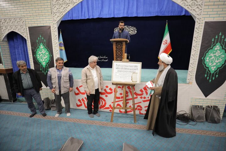 تصاویر/ نماز عبادی سیاسی جمعه در ساوجبلاغ