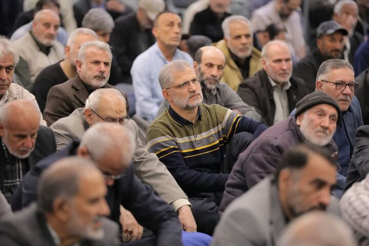 تصاویر/ نماز عبادی سیاسی جمعه در ساوجبلاغ