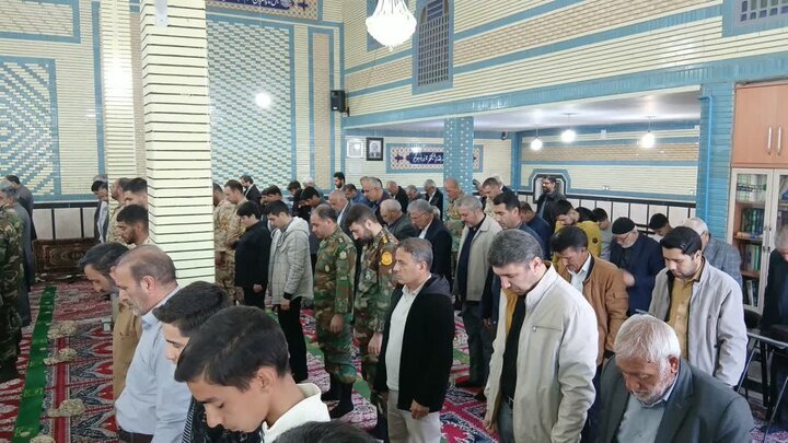تصاویر/ اقامه نماز جمعه پلدشت