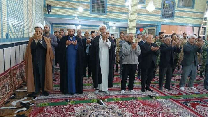 تصاویر/ اقامه نماز جمعه پلدشت