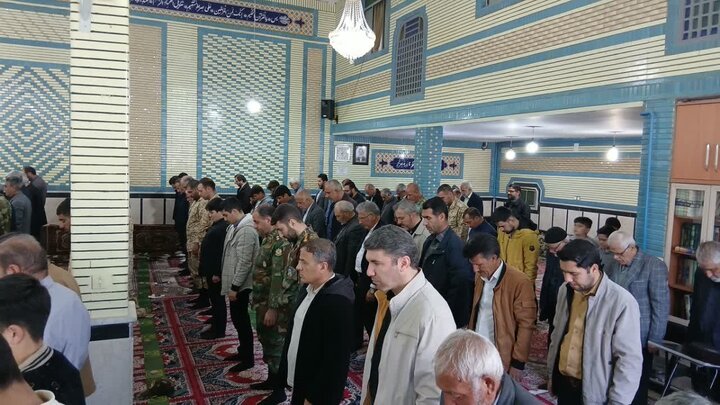 تصاویر/ اقامه نماز جمعه پلدشت