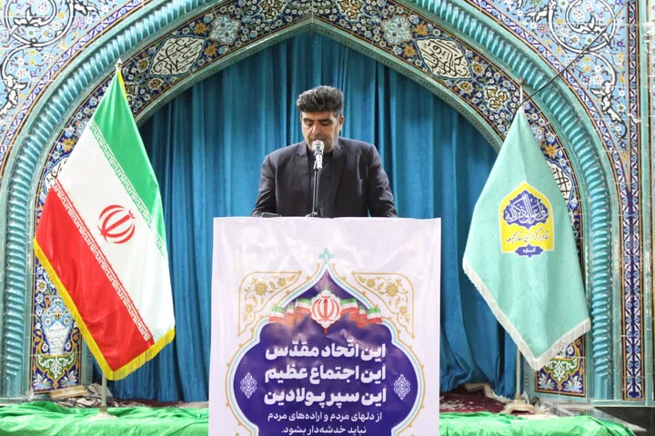 نماز جمعه گناوه به روایت تصویر