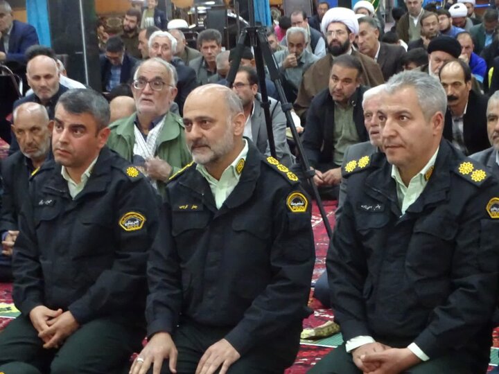 تصاویر/ اقامه نماز جمعه امروز شهرستان چهاربرج