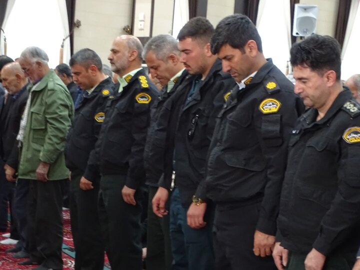 تصاویر/ اقامه نماز جمعه امروز شهرستان چهاربرج