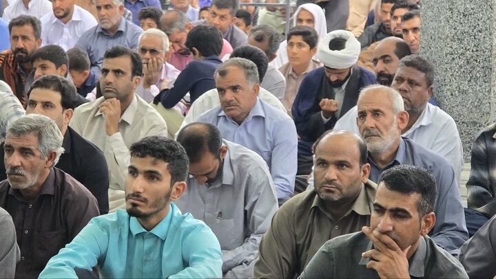 تصاویر/ اقامه نماز جمعه در شهر ریگان