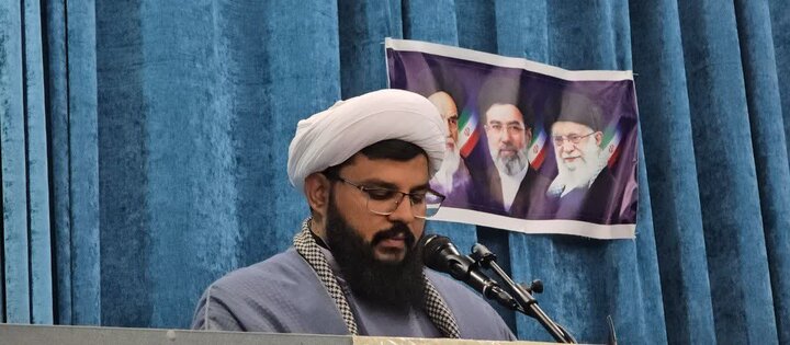 تصاویر/ اقامه نماز جمعه در شهر ریگان