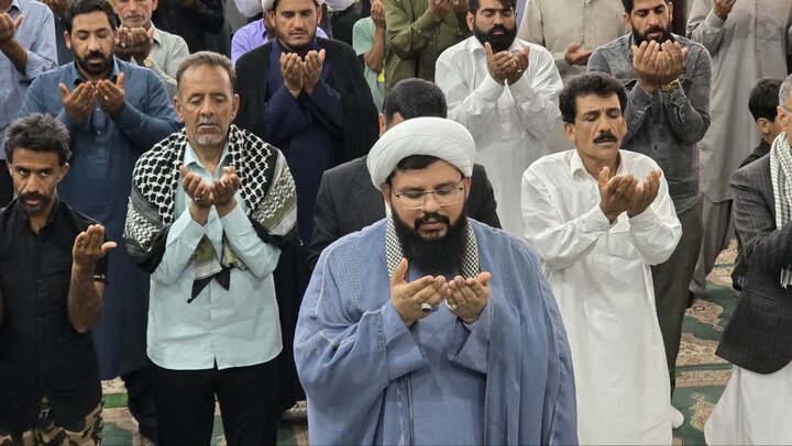 تصاویر/ اقامه نماز جمعه در شهر ریگان