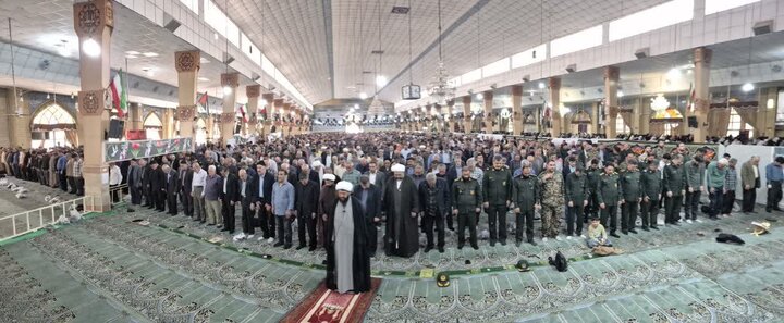 تصاویر/ اقامه نماز جمعه در پاکدشت