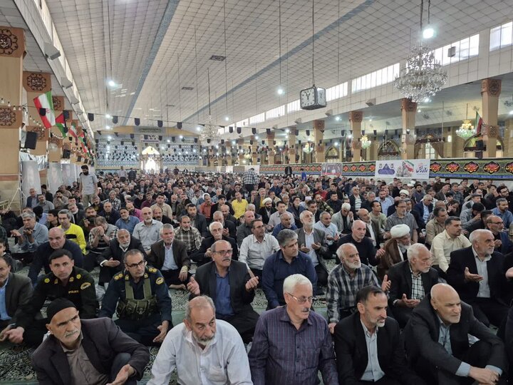 تصاویر/ اقامه نماز جمعه در پاکدشت