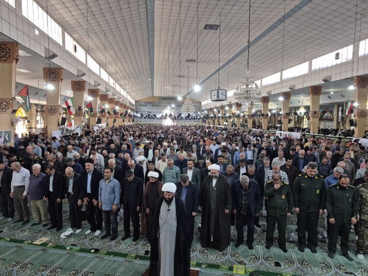 تصاویر/ اقامه نماز جمعه در پاکدشت