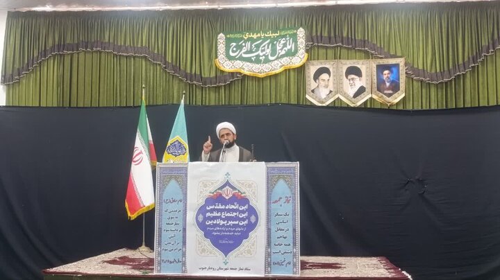 تصاویر/ اقامه نماز جمعه در شهر رودبارجنوب