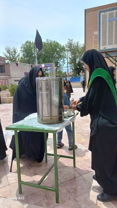 تصاویر/ اقامه نماز جمعه در شهر راین