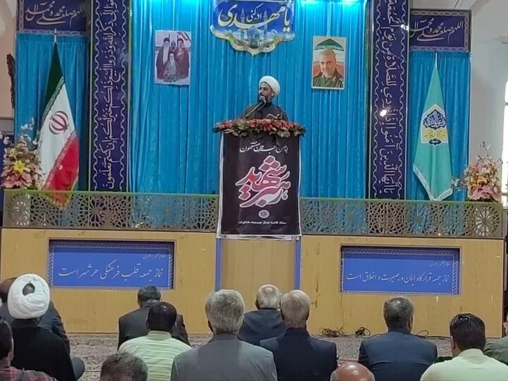 تصاویر/ اقامه نماز جمعه در شهر خانوک