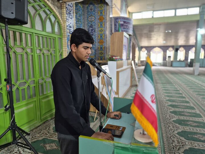 تصاویر/ اقامه نماز جمعه در شهر عنبر آباد