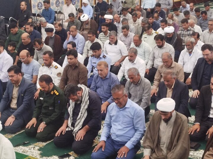 نماز جمعه عسلویه به روایت تصویر