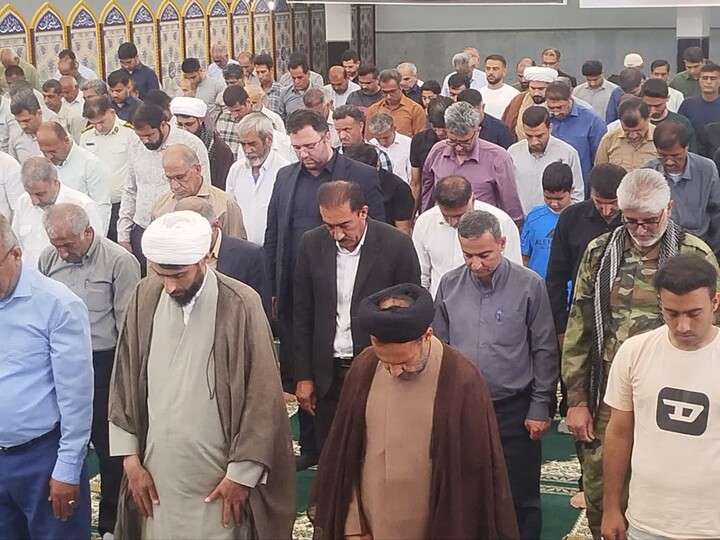 نماز جمعه عسلویه به روایت تصویر