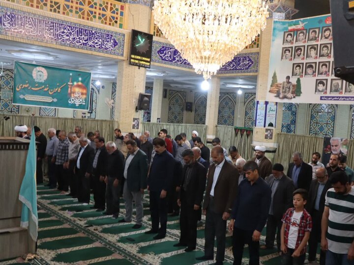 تصاویر/ اقامه نماز جمعه در شهر زیدآباد