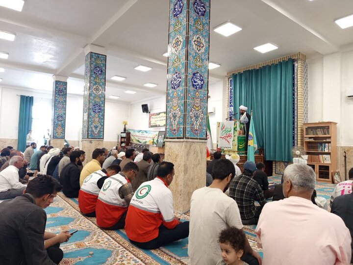 تصاویر/ آیین عبادی سیاسی نماز جمعه شهرستان نیمروز