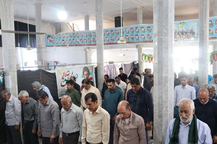 تصاویر/ اقامه نماز جمعه در شهر نودژ