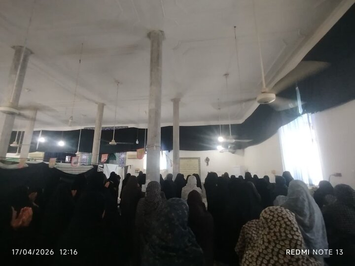 تصاویر/ اقامه نماز جمعه در شهر نودژ