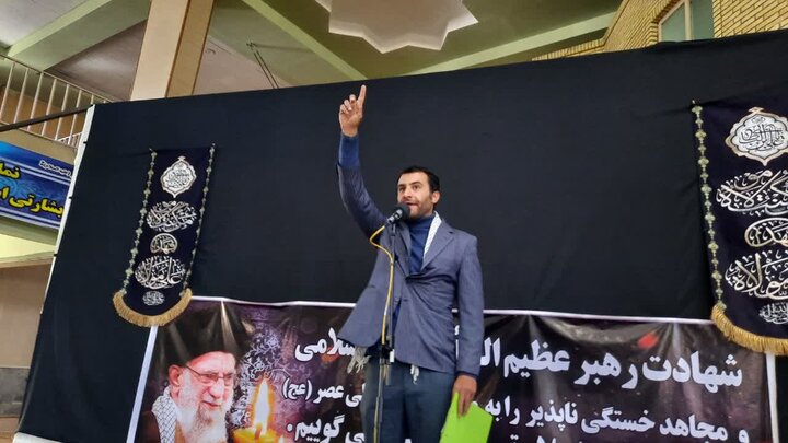 تصاویر/اقامه نماز عبادی سیاسی جمعه در خمین