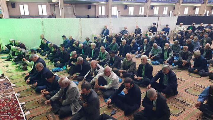 تصاویر/اقامه نماز عبادی سیاسی جمعه در خمین