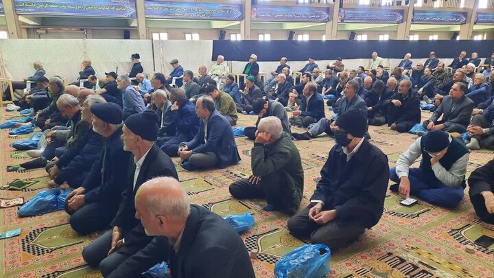 تصاویر/اقامه نماز عبادی سیاسی جمعه در خمین