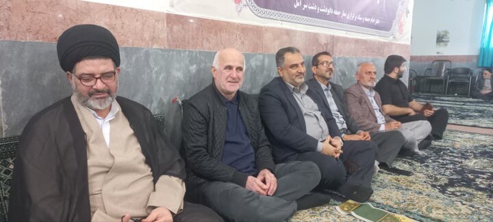 تصاویر/ اقامه نماز جمعه دابودشت به امامت حجت الاسلام و المسلمین محمدعلی حاجی زاده