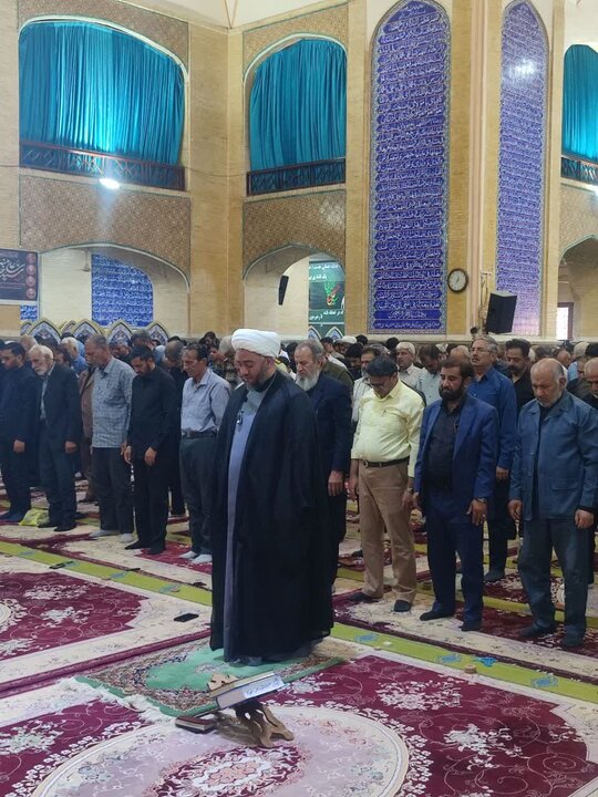 تصاویر/ اقامه نماز جمعه در شهر بم