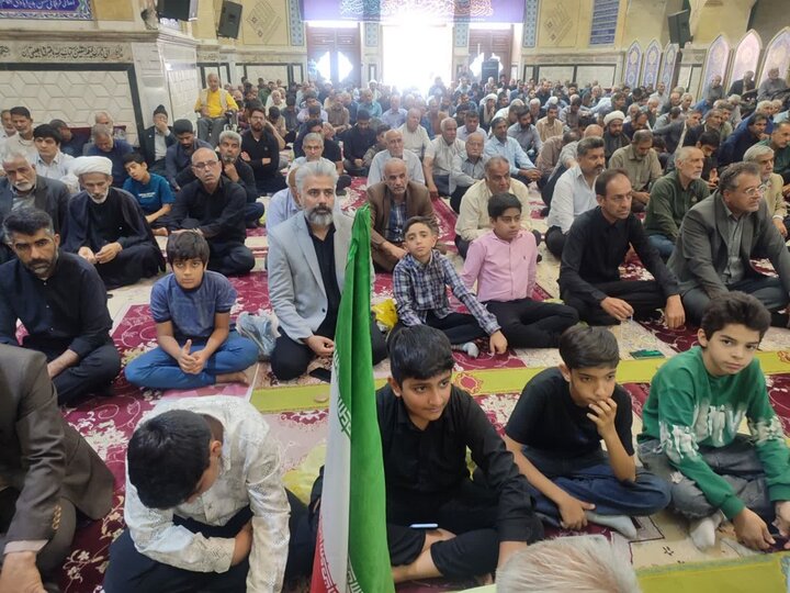 تصاویر/ اقامه نماز جمعه در شهر بم