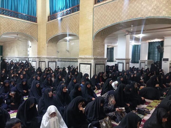 تصاویر/ اقامه نماز جمعه در شهر بم