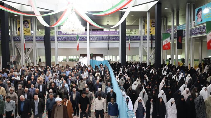 تصاویر/ اقامه نماز جمعه در شهر رابر