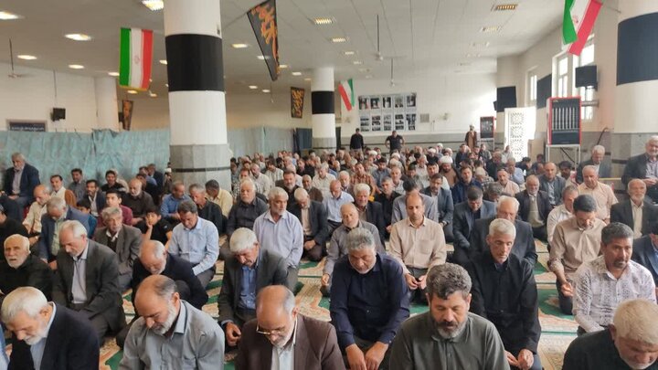 تصاویر/ اقامه نماز جمعه در شهر کشکوئیه