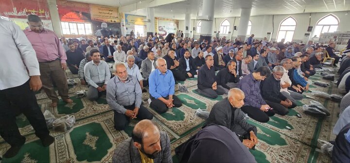 تصاویر/ اقامه نماز جمعه در شهر جیرفت