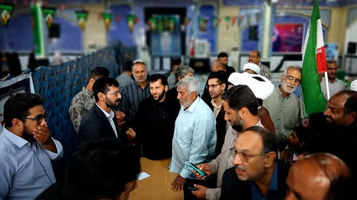 تصاویر/ اقامه نماز جمعه در شهر فهرج